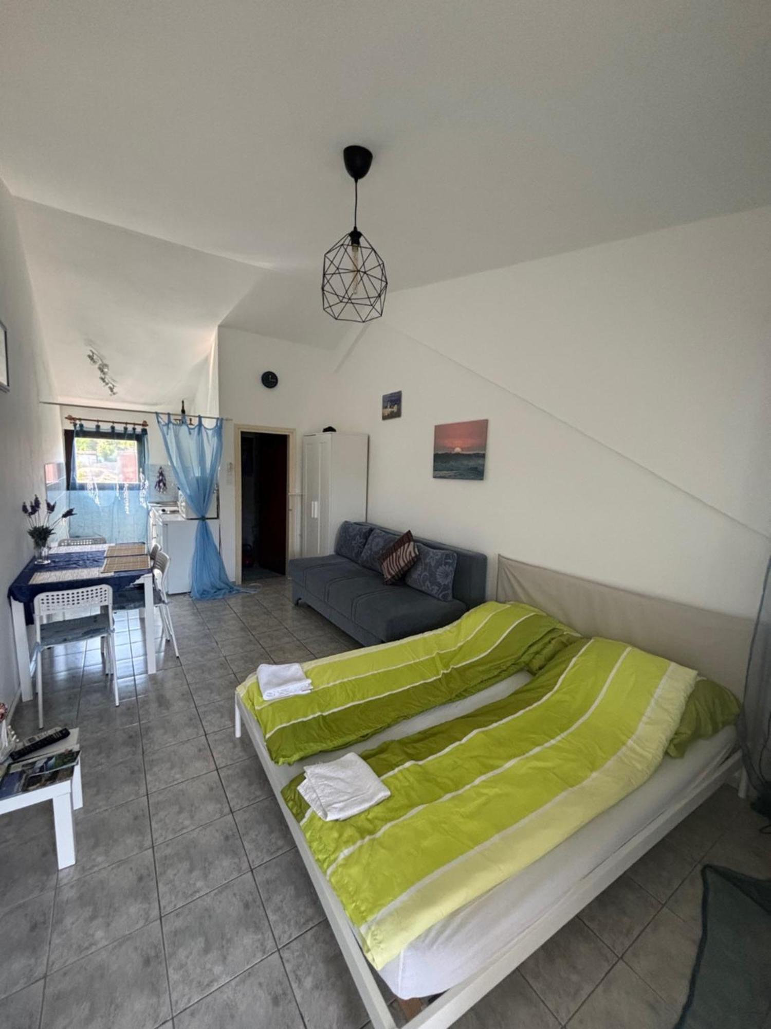 Villa Alexa 策萨利卡 外观 照片